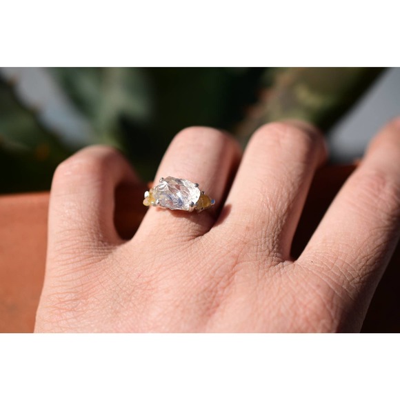 Custom yellow Montana sapphire ring raw clear quartz size 4 5 6 7 8 9 10… - Picture 2 of 9